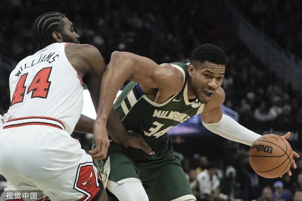 为中前场球 为中前场球