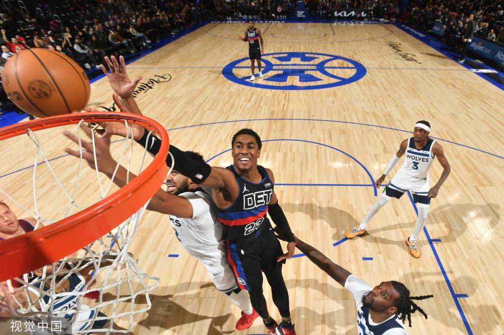 首次亮相全英赛   我国混双搭档止步首圈.