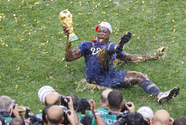 调整和其他 调整和其他