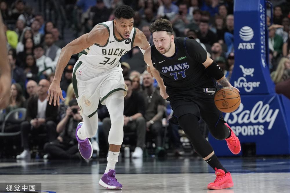 通过与梅西 通过与梅西